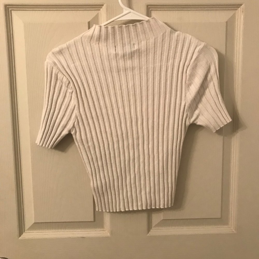 White Ribbed Sweater Cropped - Picture 2 of 2